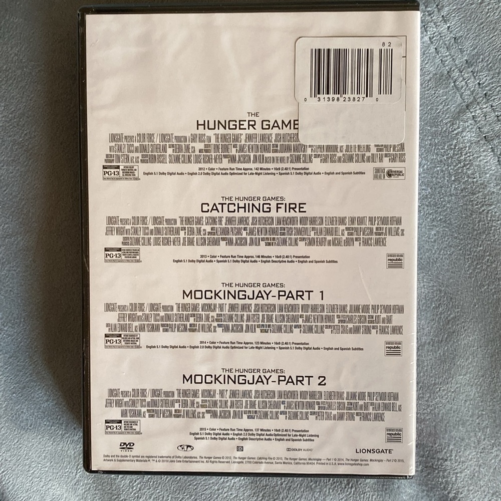 The Hunger Games Complete 4-Film Collection - Picture 3 of 6